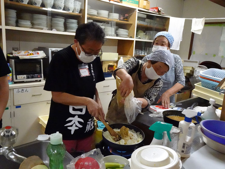 味噌づくりの様子2
