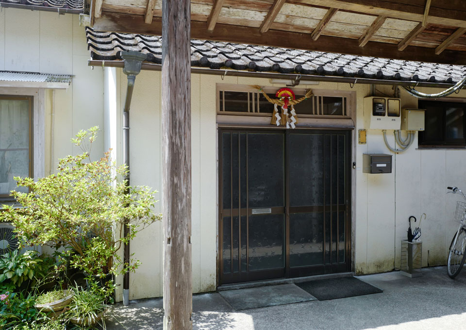 玄関先